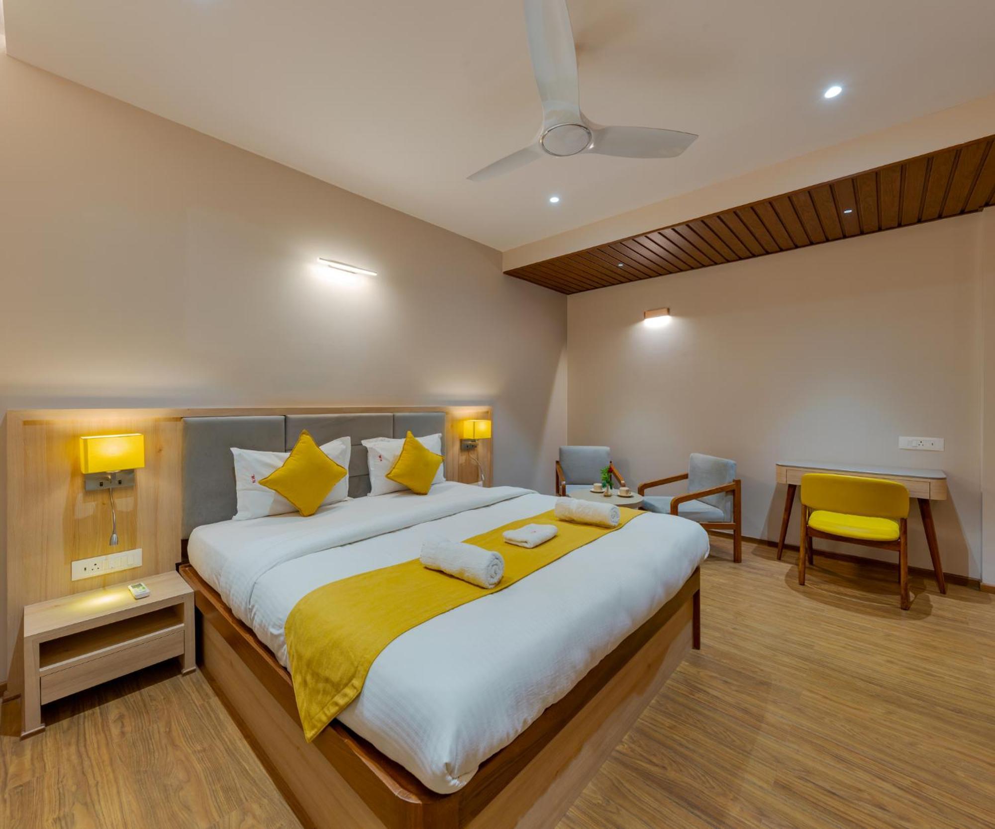 Hotel Woodland Kolhapur Eksteriør billede